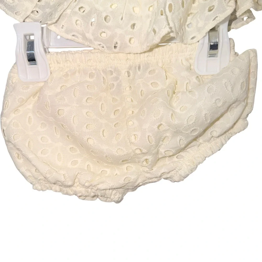 7 For All Mankind Girls 0/3M Eyelet Ruffle Top and Bloomers Set Marshmallow Whit